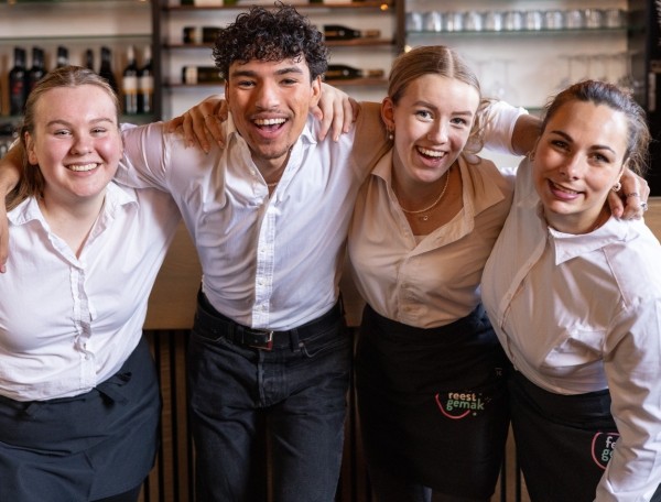 Meet the Feestgemakkers Image