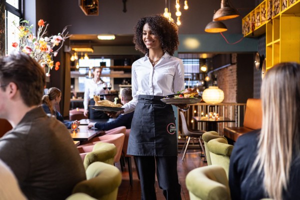 Horecatraining bij Feestgemak Image